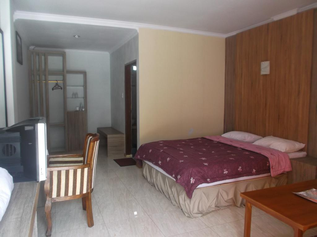 Grand Orri Hotel & Convention Berastagi Bagian luar foto